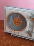 Turquoise Vintage 50s/60s Motorola Radio/Alarm Clock 02.jpg