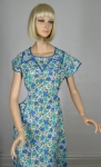 Cute Vintage 50s Knockin' Around House Dress 02.jpg